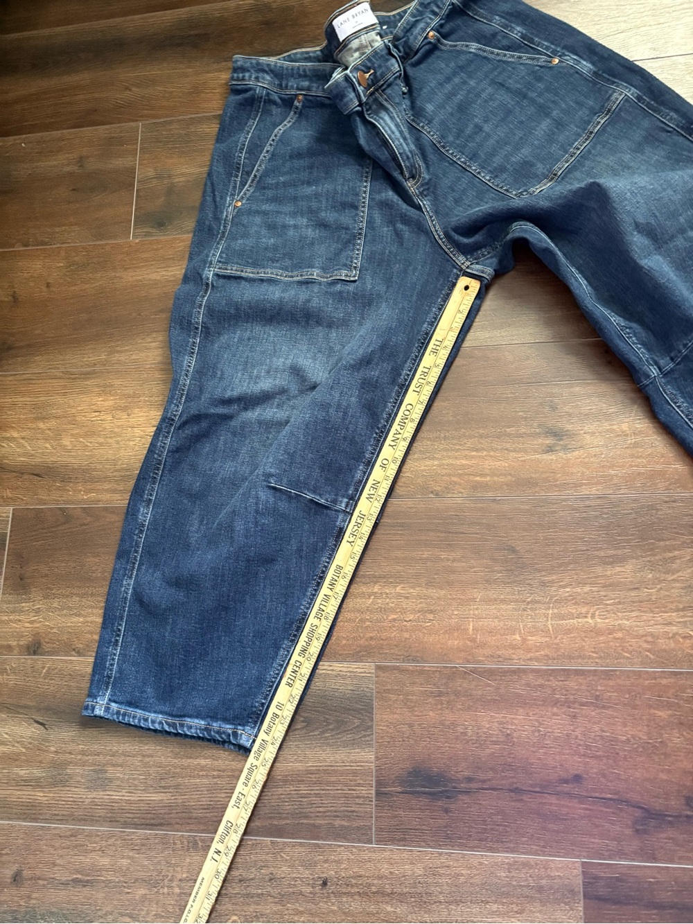 EUC LANE BRYANT Barrel Patch Pocket Jean - Picture 3 of 10